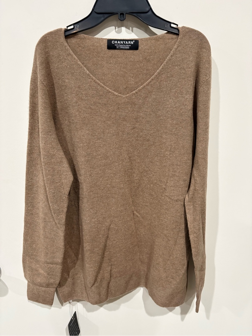 CHANYARN V-Neck 100% Superfine Merino Sweater Size XL